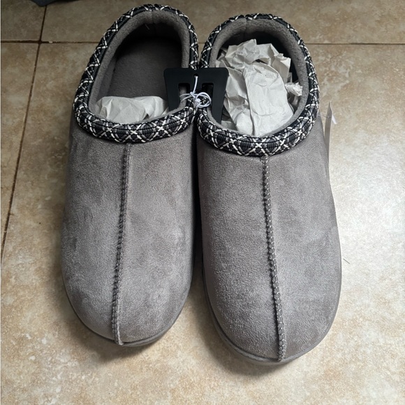 Sonoma Shoes - Sonoma Gray Women's Slippers